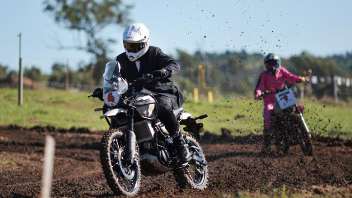 Royal Enfield Rips It Up At Dust Hustle 16